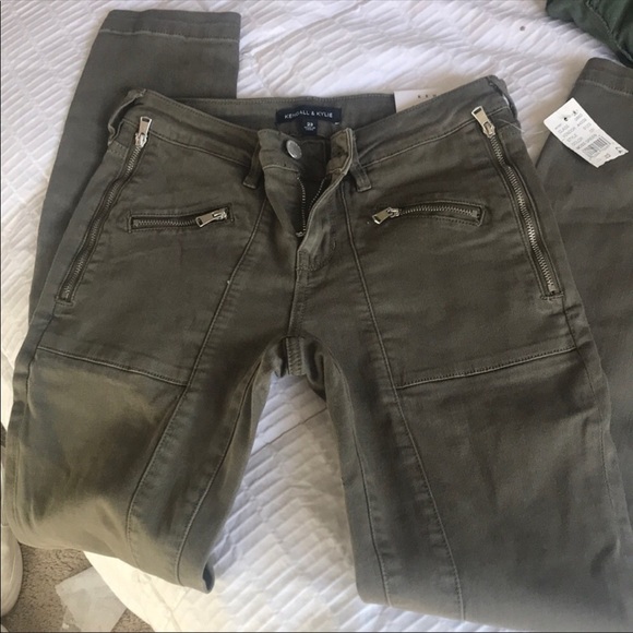 Kendall & Kylie Denim - Kylie & Kendall Pacsun Skinny military jeans 23